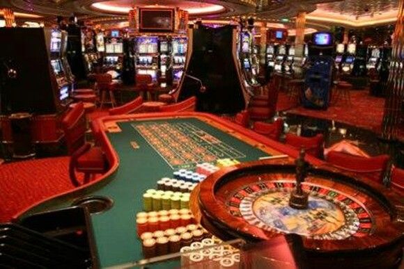 Lucky Slots RICH 888 کیسینو میں لاٹری گیمز میں حصہ لیں۔